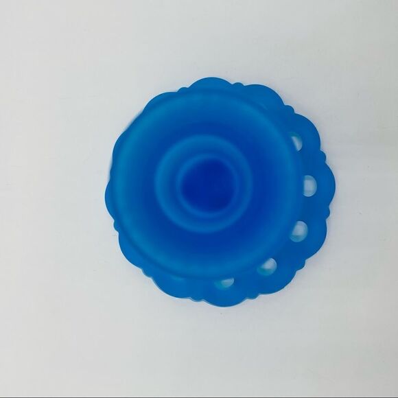 Vintage Westmoreland Doric Blue Mist Candlestick - Picture 4 of 4